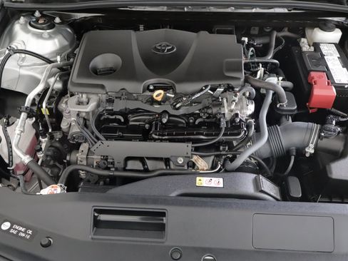 Used 2023 Toyota Camry SE image 29