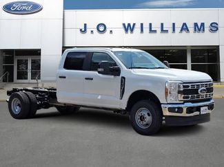 New 2026 Ford F350 XL w/ XL Chrome Package AWD/4WD video 1