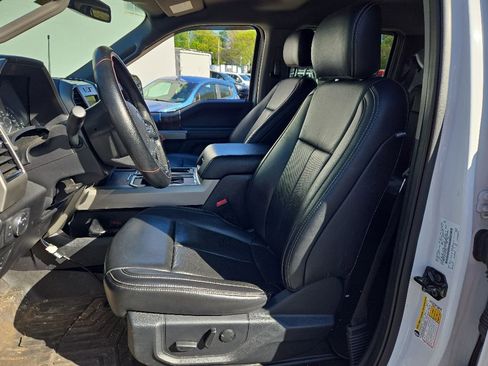 Used 2019 Ford F150 Lariat w/ Trailer Tow Package AWD/4WD image 16