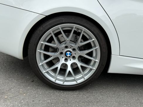 Used 2011 BMW M3 Sedan RWD image 33