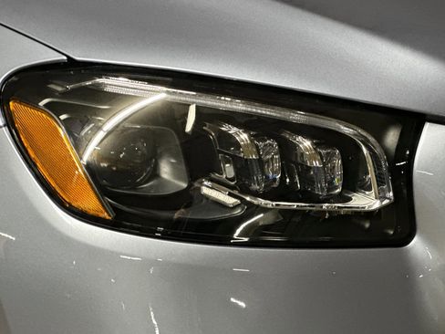 New 2025 Mercedes-Benz GLS 63 AMG 4MATIC image 10