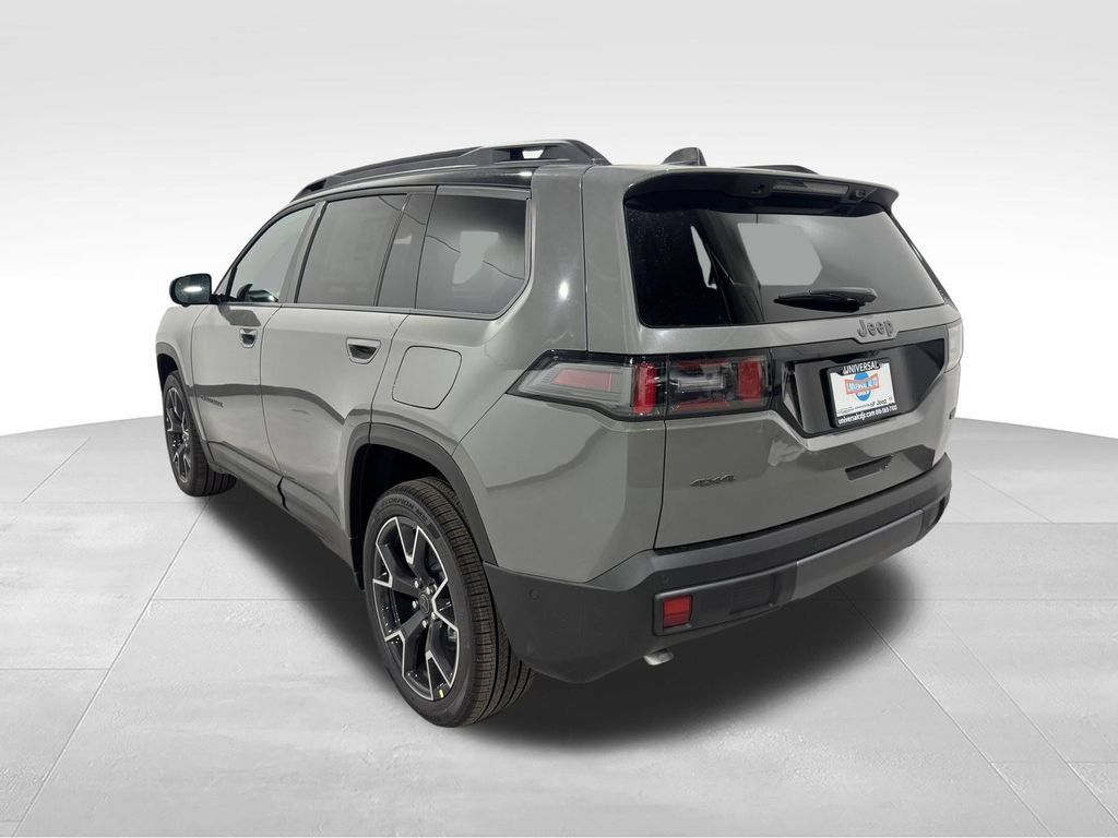 New 2026 Jeep Cherokee Overland w/ Advanced Pro Tech Group AWD/4WD image 39