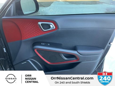 Used 2022 Kia Soul Turbo image 10
