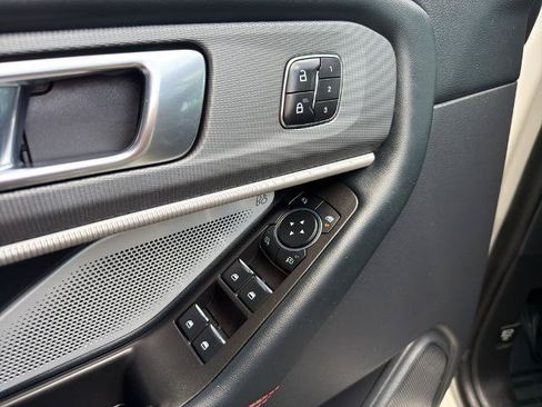 Certified 2025 Ford Explorer ST AWD/4WD image 19