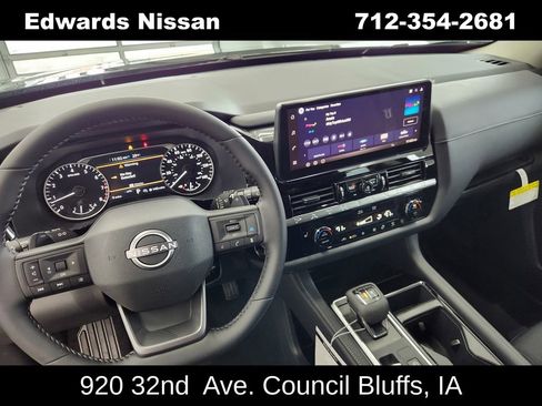 New 2026 Nissan Pathfinder SV image 23