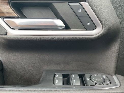 Used 2023 Chevrolet Silverado 1500 RST image 14