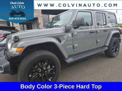 Used 2021 Jeep Wrangler Unlimited Sahara w/ Cold Weather Group AWD/4WD image 4