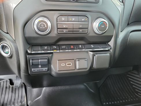 Used 2025 GMC Sierra 3500 Pro w/ 1SA Pro Safety Plus Package image 24