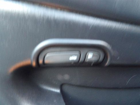 Used 2002 Nissan Maxima SE image 23