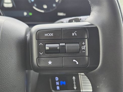 Used 2025 Hyundai Santa Fe Calligraphy image 29