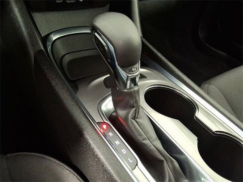 Used 2023 Chevrolet Malibu LT image 16