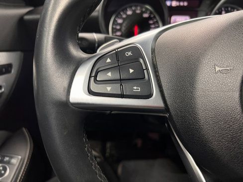 Used 2020 Mercedes-Benz SLC 300 SLC 300 image 13