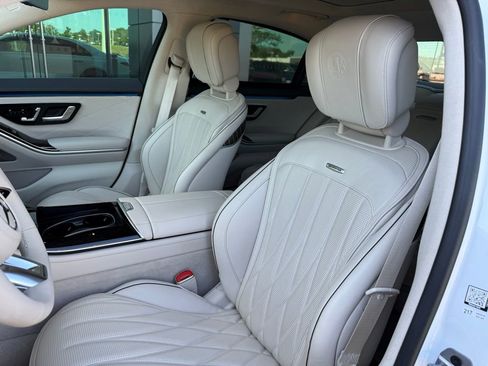 Used 2025 Mercedes-Benz S 63 AMG S image 5