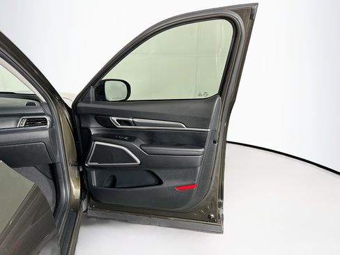 Used 2022 Kia Telluride S FWD image 34