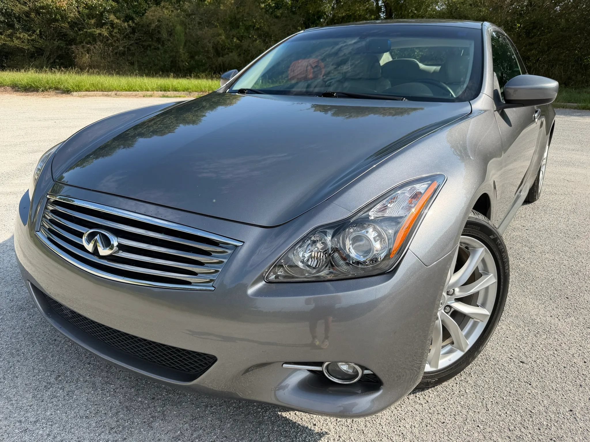 Used 2012 INFINITI G37 Convertible w/ Premium Pkg RWD image 9