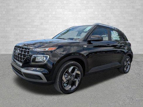 New 2026 Hyundai Venue SEL FWD image 5