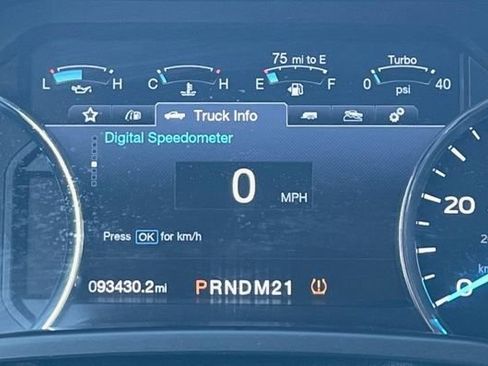 Used 2017 Ford F250 Lariat w/ Lariat Value Package image 22