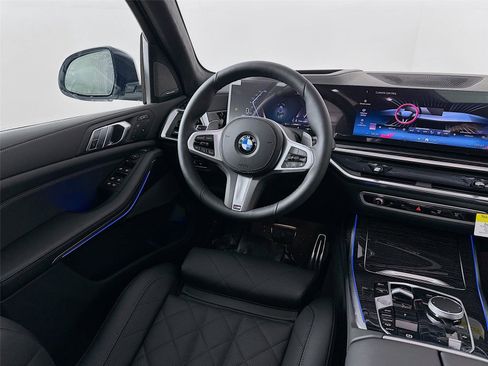 New 2026 BMW X7 xDrive40i w/ M Sport Package image 24
