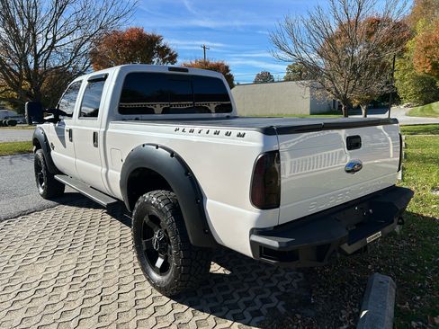 Used 2015 Ford F250 Platinum w/ Platinum Package image 7