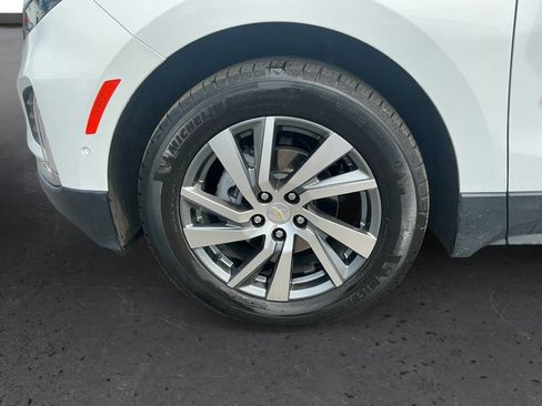 Used 2023 Chevrolet Equinox Premier FWD image 13