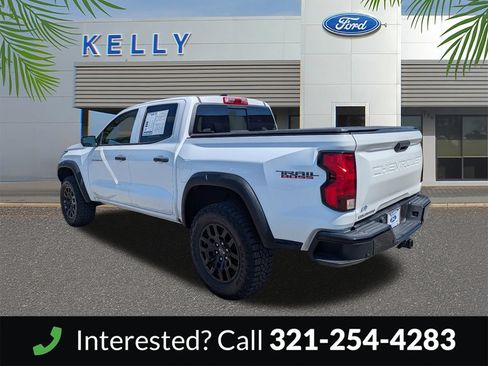 Used 2023 Chevrolet Colorado Trail Boss w/ Technology Package AWD/4WD image 8