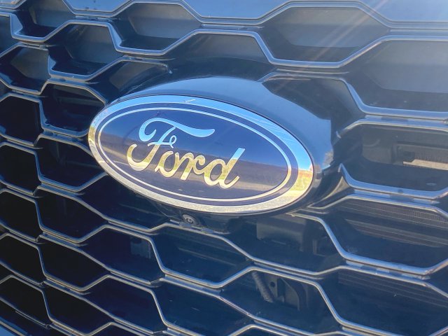 Used 2025 Ford Explorer ST-Line w/ ST-Line Street Pack AWD/4WD image 30