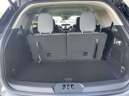 New 2026 Ford Explorer Active w/ Active Comfort Package image 8