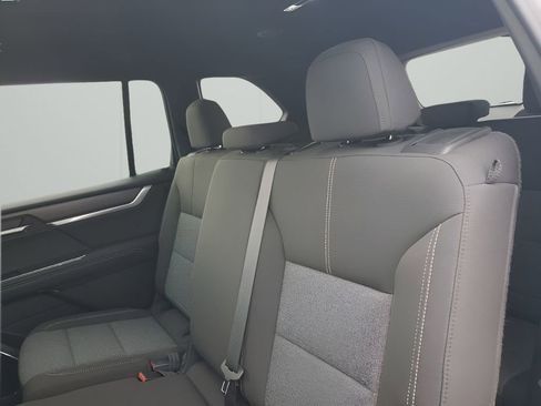New 2026 GMC Acadia Elevation AWD/4WD image 19