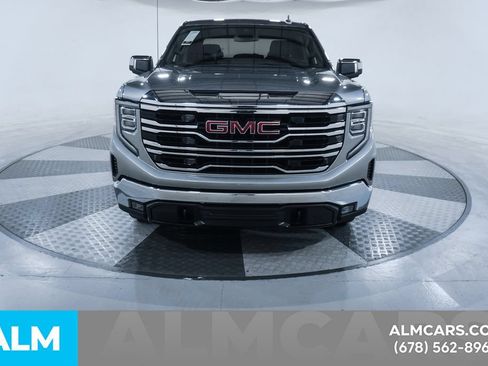 Used 2025 GMC Sierra 1500 SLT RWD image 9