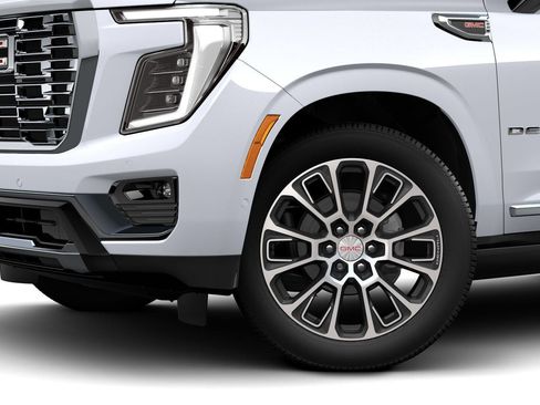 New 2026 GMC Yukon Denali w/ Denali Reserve Package image 5
