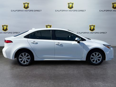 Used 2023 Toyota Corolla LE w/ Carpet Mat Package (TMS) FWD image 6