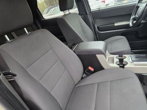 Used 2012 Ford Escape XLT AWD/4WD image 24
