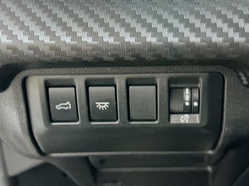 Used 2025 Subaru Ascent Premium AWD/4WD image 16