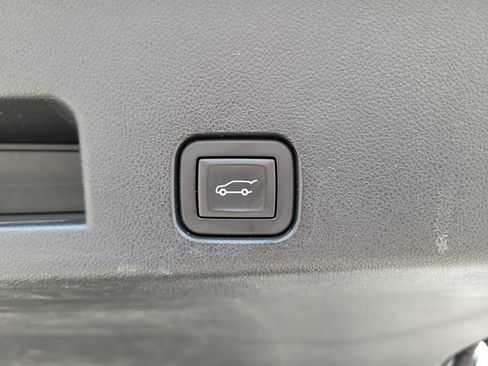 Certified 2024 Chevrolet Traverse Z71 AWD/4WD image 16