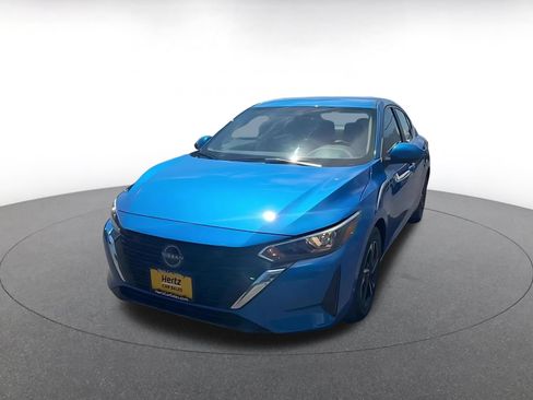 Used 2025 Nissan Sentra SV FWD image 7
