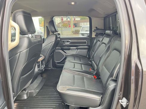 Used 2019 RAM 1500 Laramie image 24