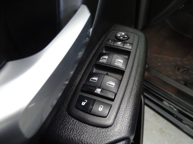 Used 2023 RAM 1500 Big Horn AWD/4WD image 10