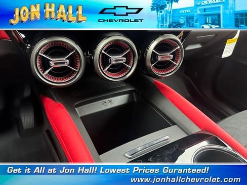 New 2025 Chevrolet Blazer EV RS image 32