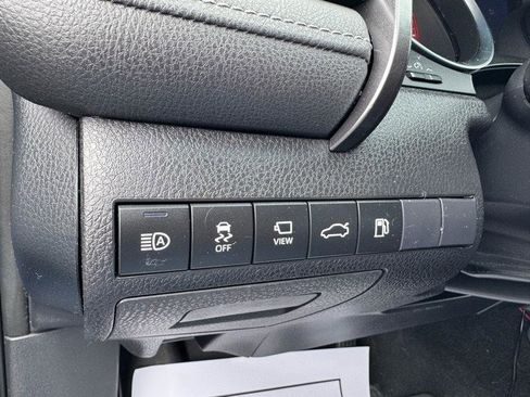 Used 2018 Toyota Camry XSE w/ Driver Assist Package FWD image 14