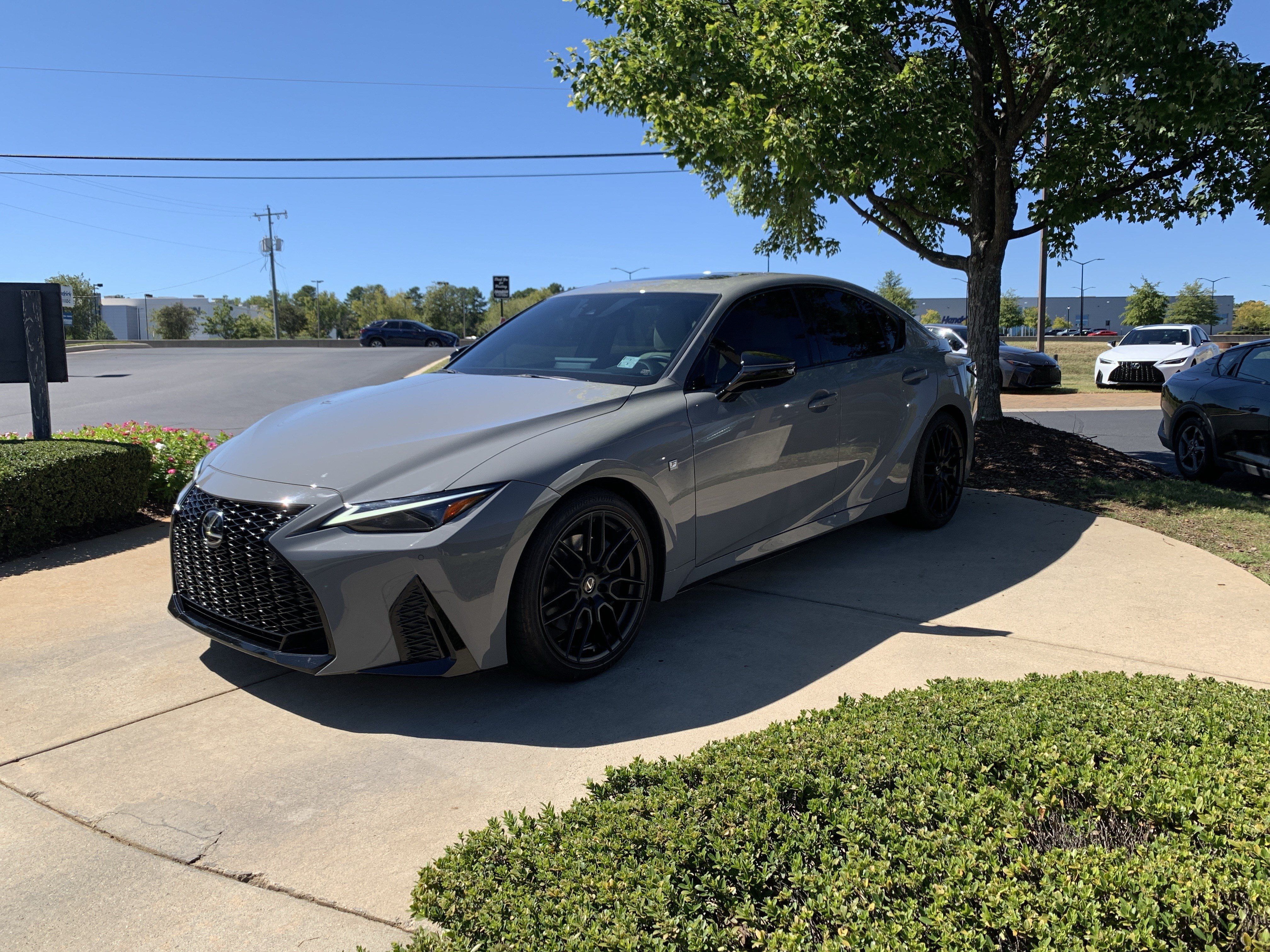 Used 2025 Lexus IS 350 F Sport RWD image 5