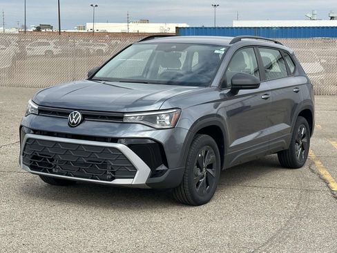 New 2025 Volkswagen Taos S FWD image 1