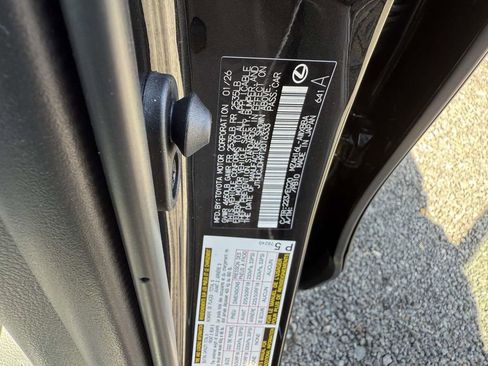 Used 2026 Lexus UX 300h AWD image 20