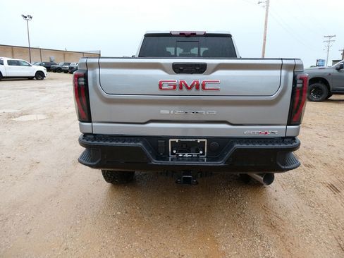 New 2026 GMC Sierra 2500 AT4X AWD/4WD image 6