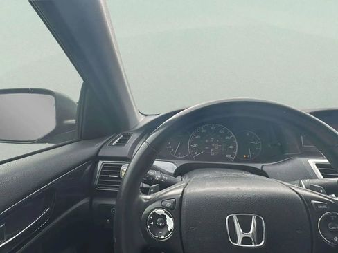 Used 2015 Honda Accord Sport image 22