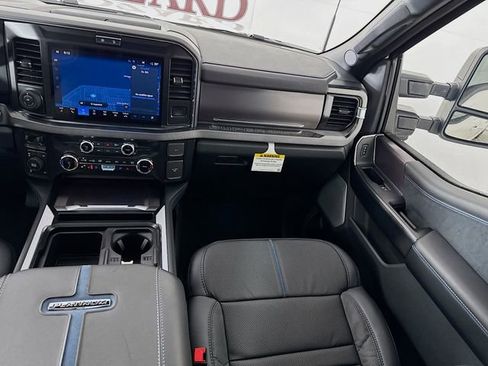New 2026 Ford F250 Platinum image 29