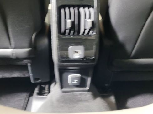 Used 2022 Jeep Compass Limited image 30