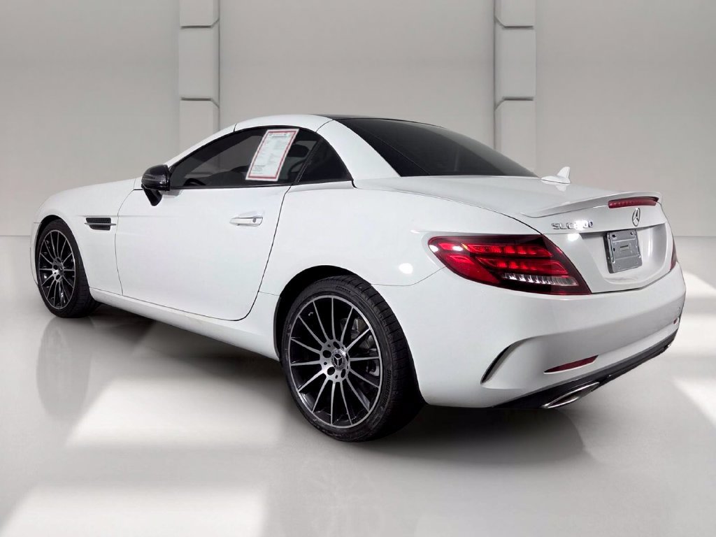 Used 2020 Mercedes-Benz SLC 300 image 7