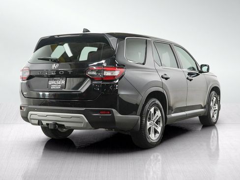 Used 2023 Honda Pilot EX-L image 5