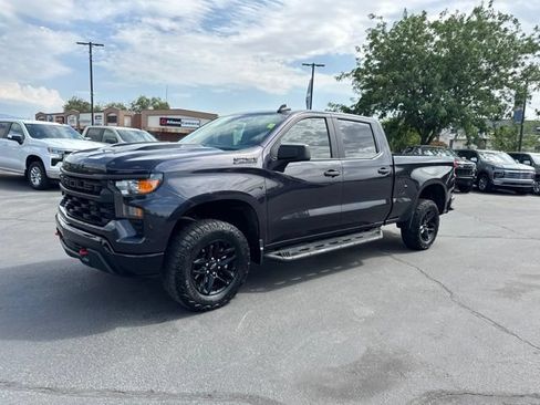 Used 2023 Chevrolet Silverado 1500 Custom Trail Boss w/ LPO, Dark Essentials Package AWD/4WD image 3