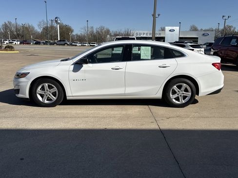 Used 2023 Chevrolet Malibu LS image 9